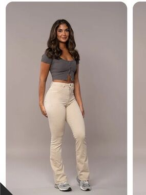 FITJEANS Women's High-Rise Wide Leg Jeans in Cream size XS